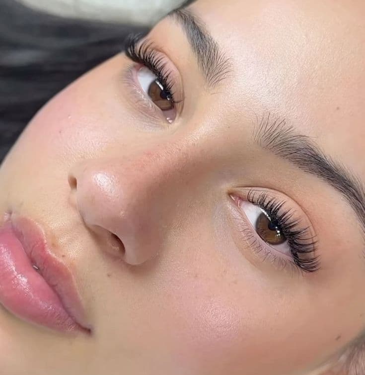 Lash Extensions Service