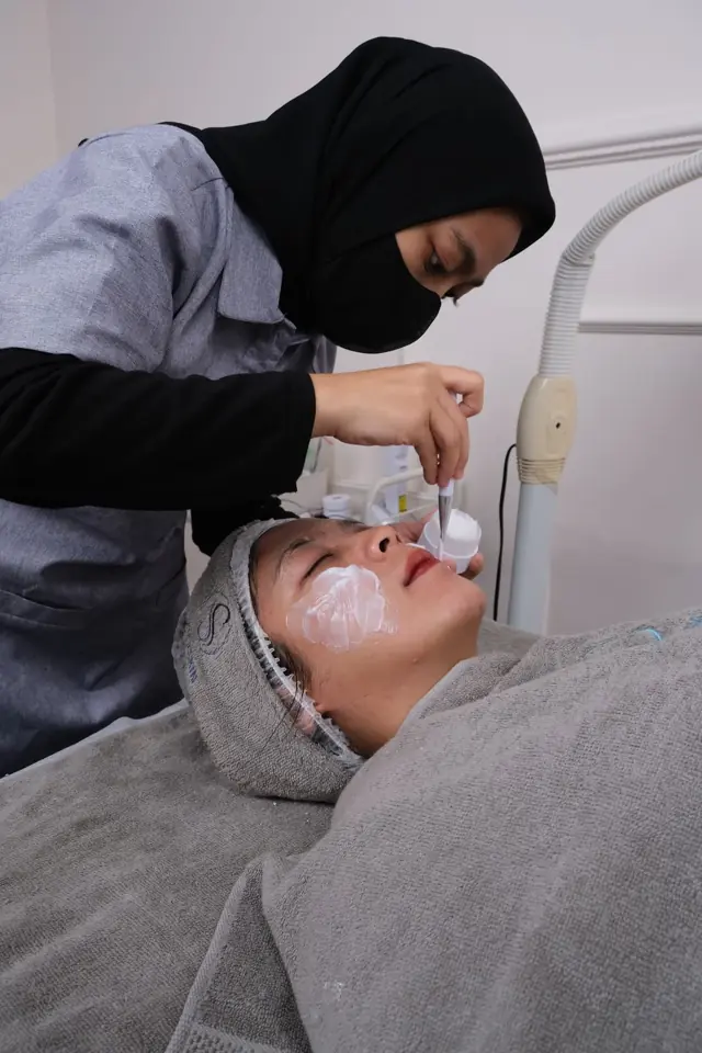 Facials & Skin Service